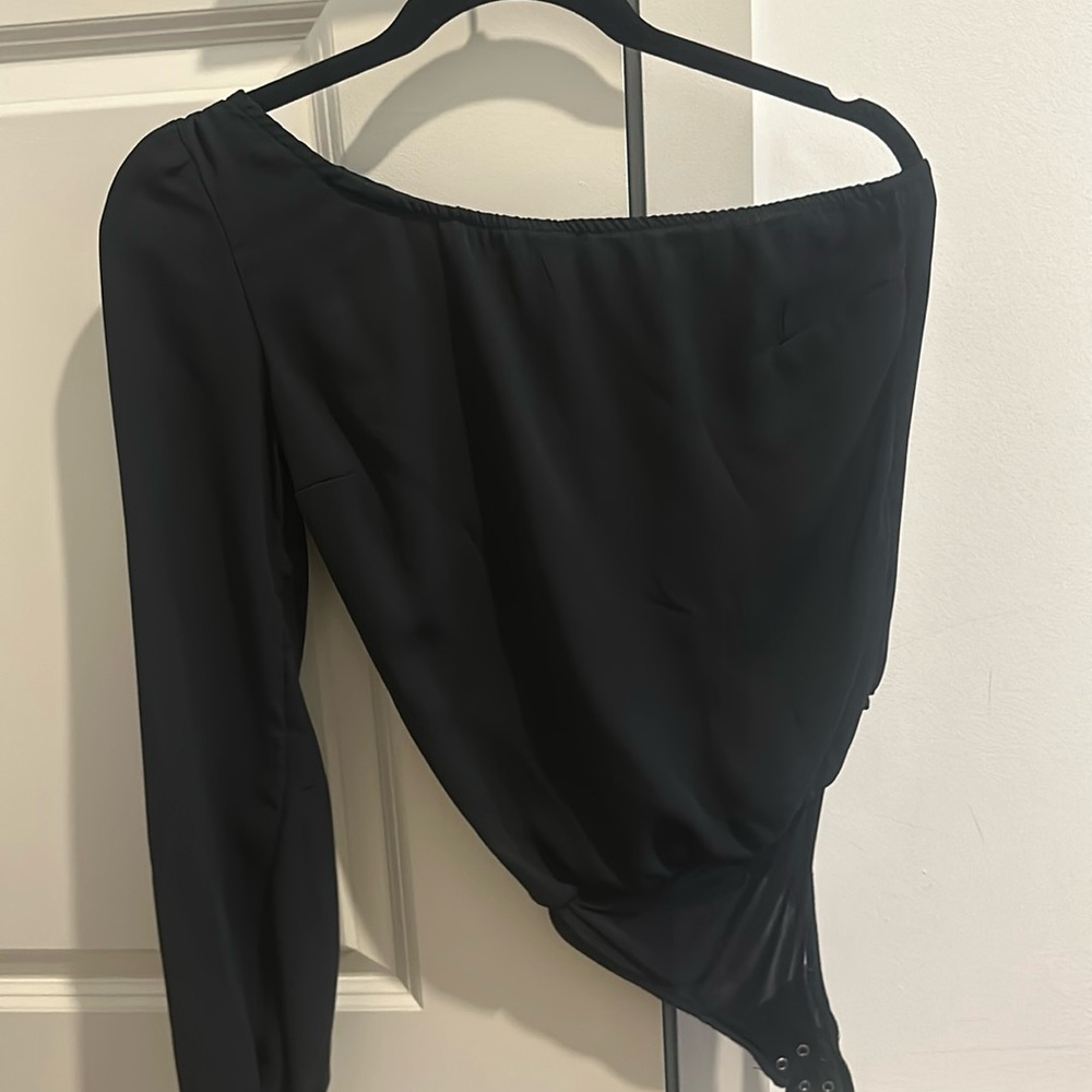One shoulder bodysuit